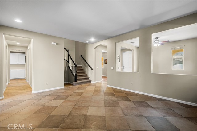 2123 Coconut Place, Palmdale CA: https://media.crmls.org/medias/23e31edd-f9cb-4eda-aad3-ca064b977a49.jpg