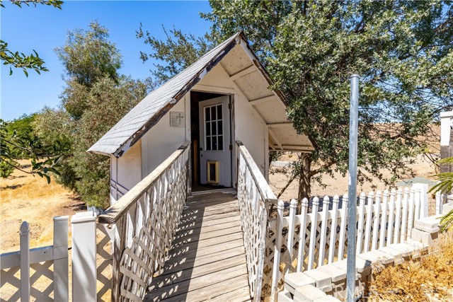 7240 Iverson Place, Paso Robles CA: https://media.crmls.org/medias/23e321b3-4ff4-4441-bae3-ef2dda599a92.jpg