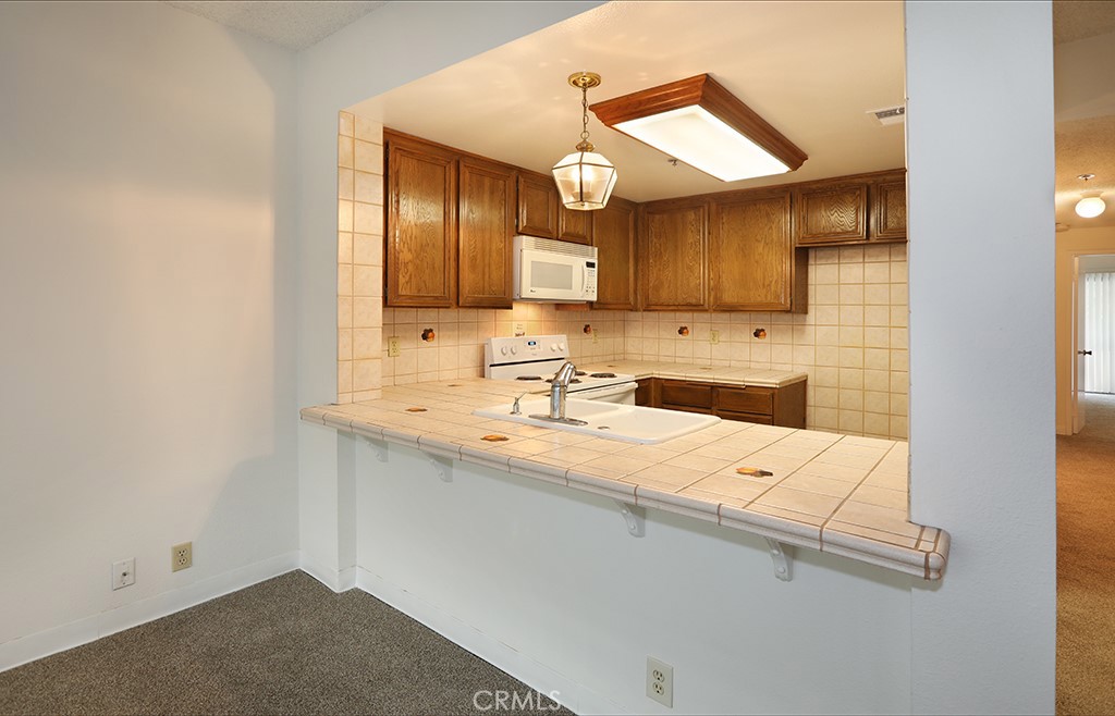720 W 4th Street 118