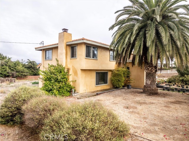 Detail Gallery Image 4 of 39 For 2820 Poquito Pl, Arroyo Grande,  CA 93420 - 6 Beds | 5 Baths