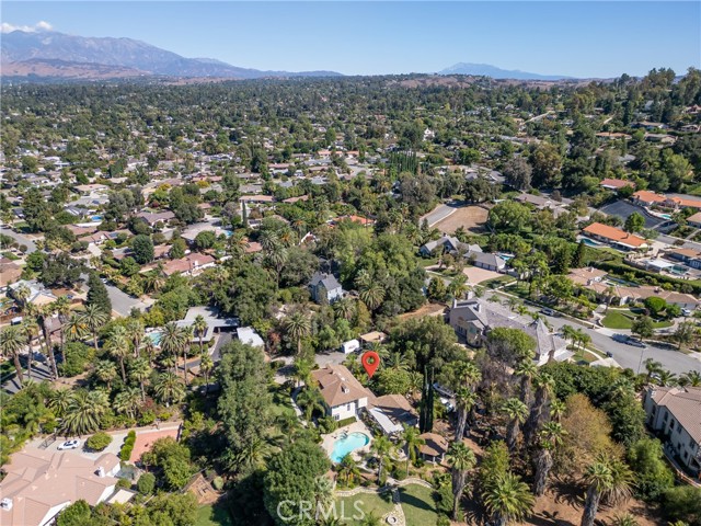 628 Sunnyside Avenue, Redlands CA: https://media.crmls.org/medias/23e36c71-9fcc-4fd0-b707-945d4dc67555.jpg