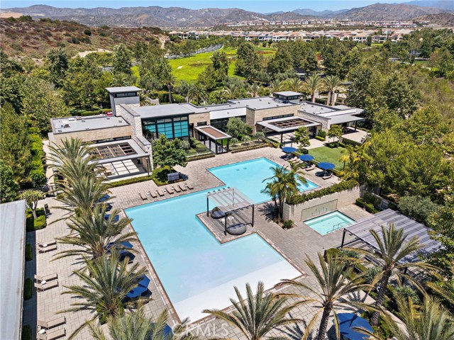 Detail Gallery Image 51 of 54 For 93 Interstellar, Irvine,  CA 92618 - 6 Beds | 6/1 Baths