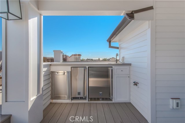 Detail Gallery Image 47 of 55 For 317 E Bay Front, Newport Beach,  CA 92662 - 3 Beds | 3/1 Baths