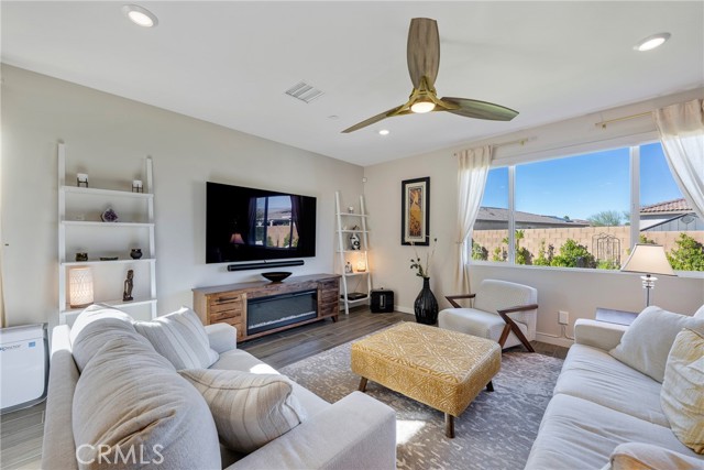 Detail Gallery Image 20 of 52 For 79244 Zamora Ct, Indio,  CA 92203 - 4 Beds | 2/1 Baths