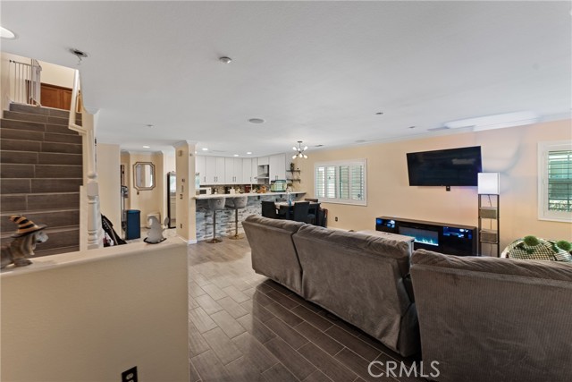 Detail Gallery Image 7 of 38 For 25840 Iris Ave #B,  Moreno Valley,  CA 92551 - 2 Beds | 2/1 Baths