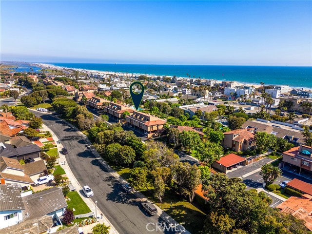 Embrace the Southern California lifestyle with beautiful views, beach access, and vibrant community amenities!
