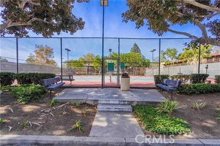 Detail Gallery Image 14 of 15 For 1040 W Macarthur #35,  Santa Ana,  CA 92707 - 2 Beds | 1 Baths