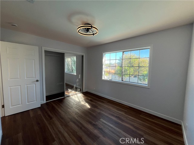 Detail Gallery Image 14 of 22 For 7522 Balcom, Reseda,  CA 91335 - 4 Beds | 3 Baths