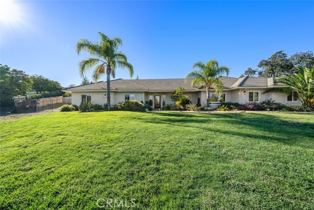 Detail Gallery Image 2 of 59 For 2700 Ardilla Road, Atascadero,  CA 93422 - 4 Beds | 3/1 Baths