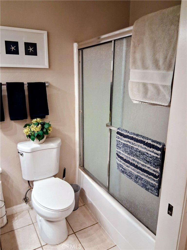 https://media.crmls.org/medias/23e7d17a-8775-4119-b8b0-a50ffe6fdf58.jpg?preset=X-Large