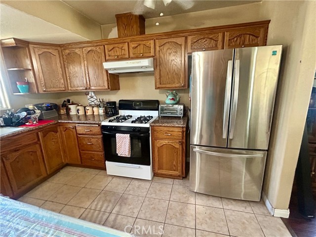 9411 Nan Street, Pico Rivera CA: https://media.crmls.org/medias/23e9df1f-a537-4287-a744-7f7d12e5ac63.jpg