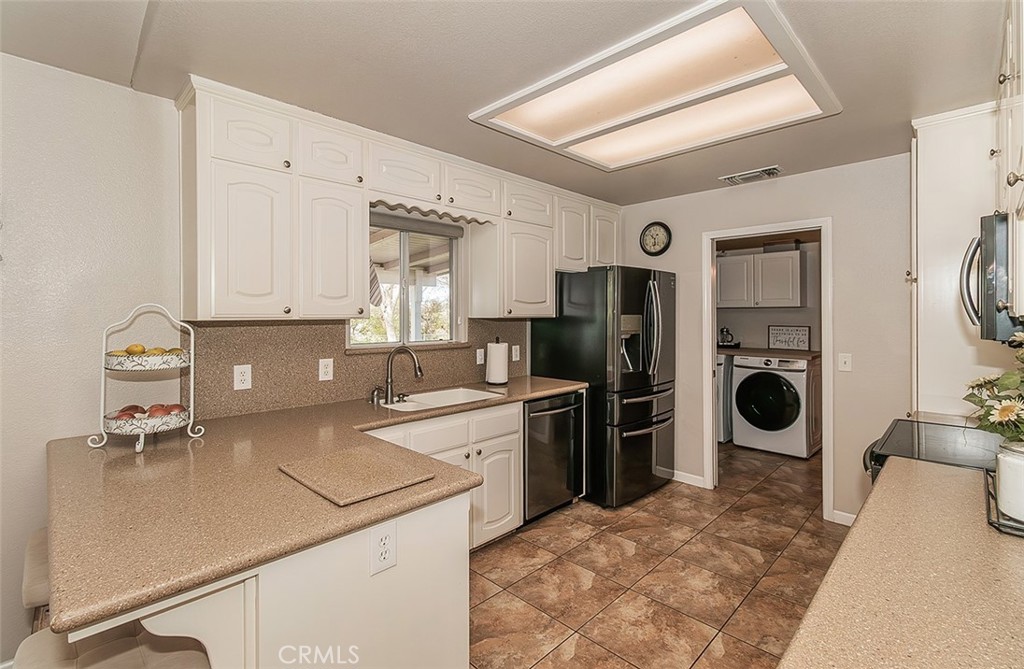 MLS #FR25033168 img 12