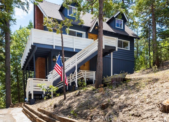 Detail Gallery Image 1 of 1 For 481 Pyramid Dr, Lake Arrowhead,  CA 92352 - 4 Beds | 2/1 Baths