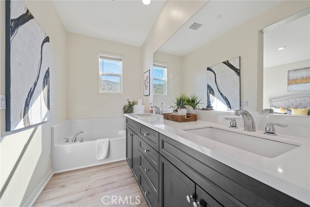 16022 Voyager Avenue, Chino CA: https://media.crmls.org/medias/23eb2feb-6de4-4dc5-b83d-08c07e4c7d2a.jpg