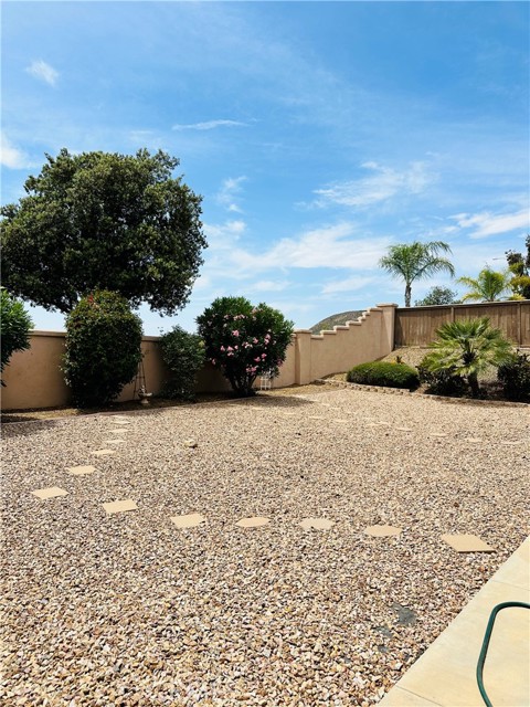 Image 21 of 22 For 35419 El Diamante Drive