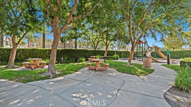 Detail Gallery Image 27 of 43 For 12533 Cipriano, Corona,  CA 91752 - 3 Beds | 2/1 Baths