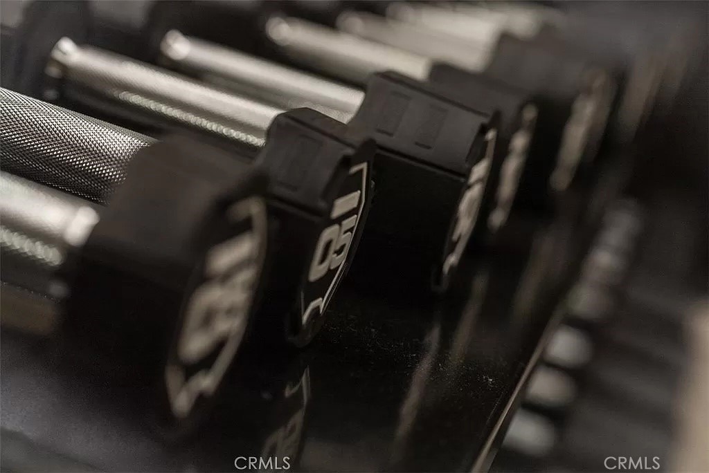 https://media.crmls.org/medias/23ee363d-ba00-4f8f-9338-2c44db19f629.jpg?preset=X-Large
