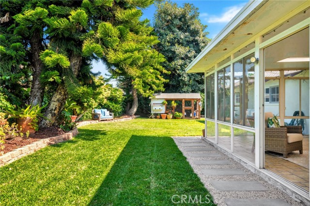 15372 Shasta Lane, Huntington Beach CA: https://media.crmls.org/medias/23ee3af3-d2b2-40f7-b221-1af9358ffc03.jpg