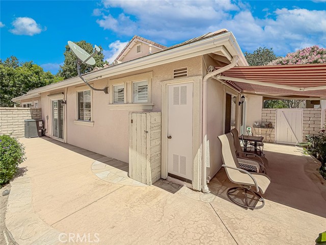 2037 Freesia Avenue, Simi Valley CA: https://media.crmls.org/medias/23ee608a-201c-42d9-85dd-adb9286538fb.jpg