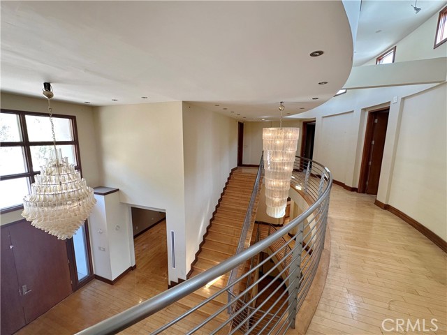 5077 Schumacher Road, Calabasas CA: https://media.crmls.org/medias/23eebd37-df23-4d84-97a3-45925090c86b.jpg
