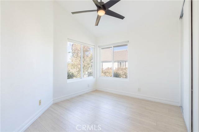 Detail Gallery Image 21 of 42 For 240 Nice #302,  Newport Beach,  CA 92663 - 2 Beds | 1/1 Baths