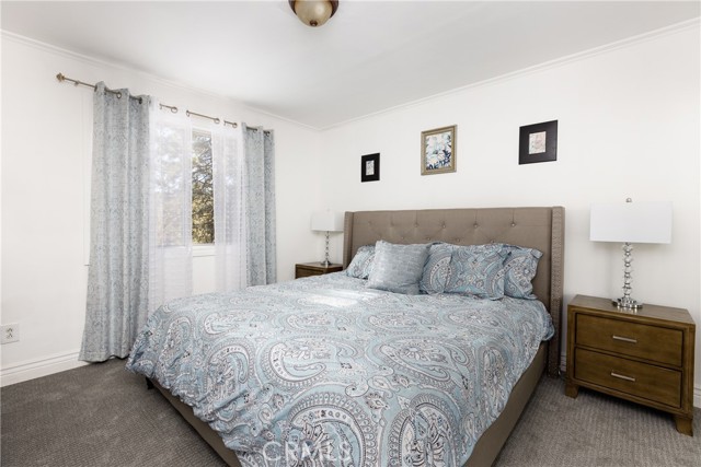 Detail Gallery Image 11 of 18 For 712 S Old Toll, Twin Peaks,  CA 92391 - 2 Beds | 2 Baths