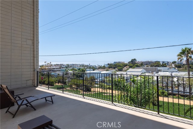 Ocean peek and greenbelt views from the courtyard