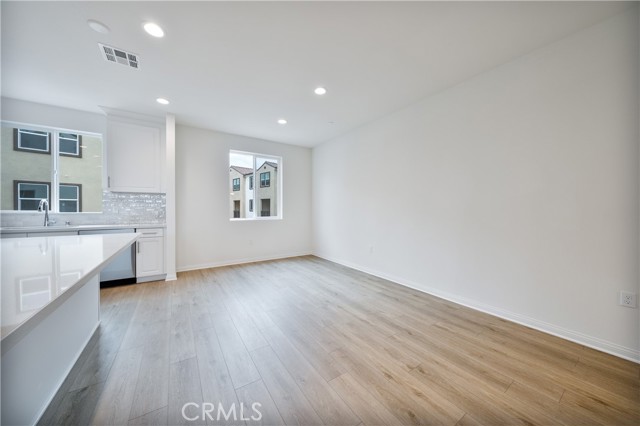 Detail Gallery Image 5 of 38 For 2440 E Lincoln Ave #3,  Anaheim,  CA 92806 - 4 Beds | 3/1 Baths