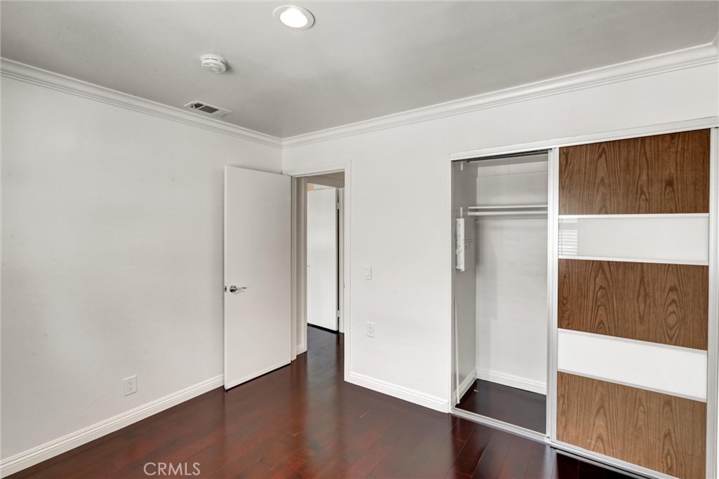 MLS #WS25216940 image #7