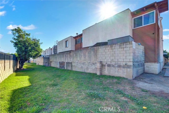 Detail Gallery Image 31 of 39 For 7033 Stewart and Gray Rd #24,  Downey,  CA 90241 - 2 Beds | 2 Baths