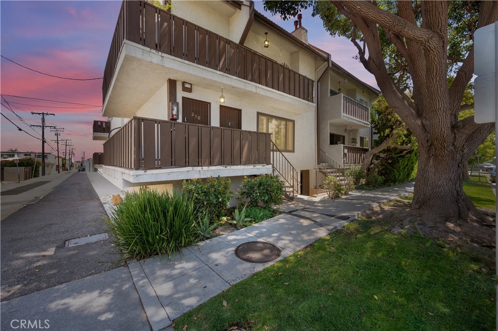 1301 17th Street #105