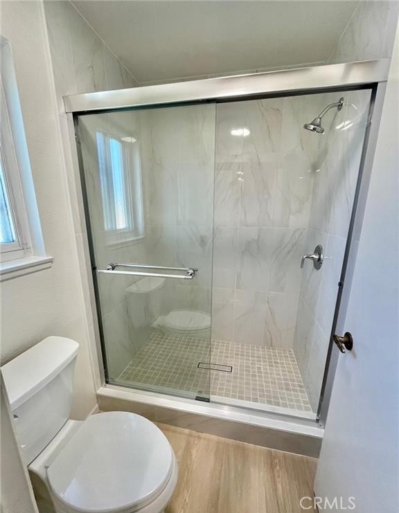 Detail Gallery Image 5 of 19 For 14111 Chagall Ave, Irvine,  CA 92606 - 4 Beds | 2/1 Baths