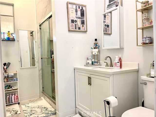 Detail Gallery Image 11 of 14 For 611 615 E Acacia Ave, Glendale,  CA 91205 - – Beds | – Baths