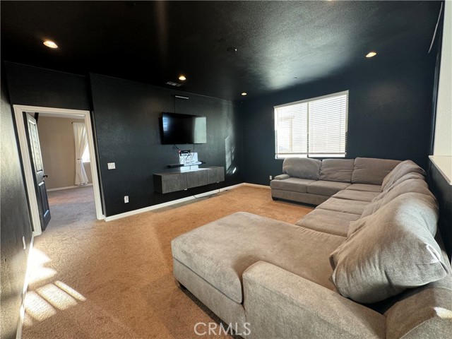 Detail Gallery Image 3 of 15 For 34282 Kensington St, Murrieta,  CA 92563 - 4 Beds | 2/1 Baths