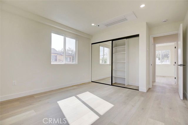 Detail Gallery Image 17 of 23 For 1070 Allen #D,  Glendale,  CA 91201 - 2 Beds | 1/1 Baths