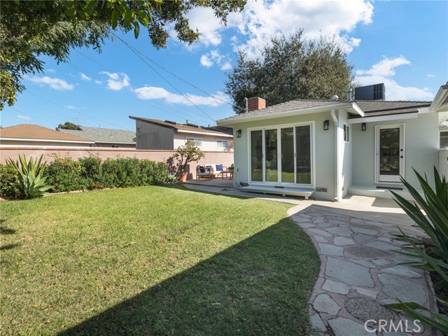 2709 182nd Place, Redondo Beach, California 90278, 3 Bedrooms Bedrooms, ,1 BathroomBathrooms,Residential,Sold,182nd,SB21201160