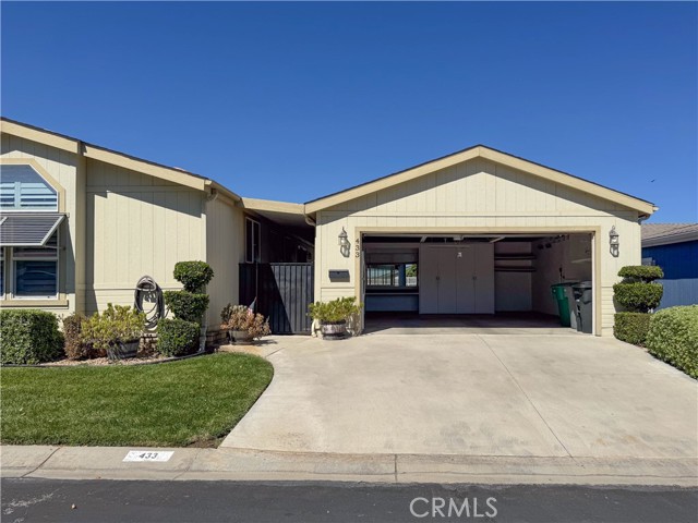 Detail Gallery Image 3 of 50 For 10961 Desert Lawn Dr #433,  Calimesa,  CA 92320 - 3 Beds | 2 Baths