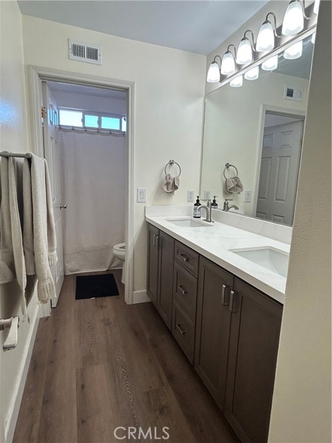 Detail Gallery Image 16 of 24 For 856 Jonliere, Corona,  CA 92882 - 5 Beds | 3 Baths