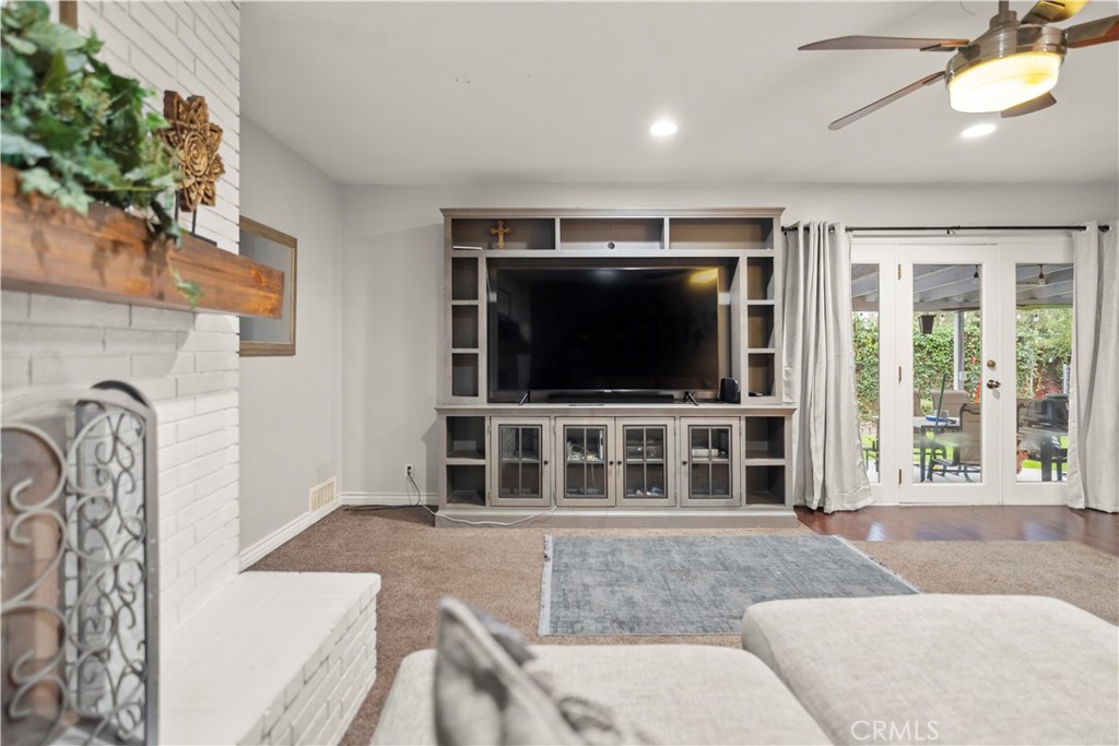 23F5Fea8 610E 4C8E 9971 156D363A7Aee 1811 Country Club, Bakersfield, Ca 93306 &Lt;Span Style='BackgroundColor:transparent;Padding:0Px;'&Gt; &Lt;Small&Gt; &Lt;I&Gt; &Lt;/I&Gt; &Lt;/Small&Gt;&Lt;/Span&Gt;