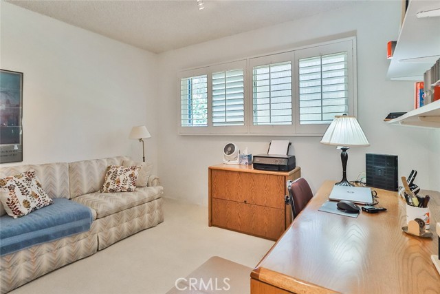 9845 Encino Avenue, Northridge CA: https://media.crmls.org/medias/23f61ad5-a937-4e18-ab7d-ff14e6abeb1a.jpg