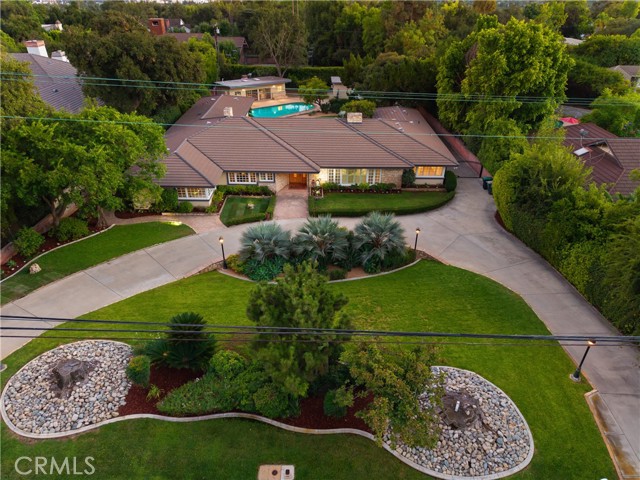 840 W Orange Grove Avenue, Arcadia CA: https://media.crmls.org/medias/23f6667f-c957-4ffa-909b-aa2428664ee6.jpg