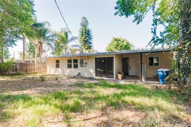 7704 Calvin Avenue photo 18
