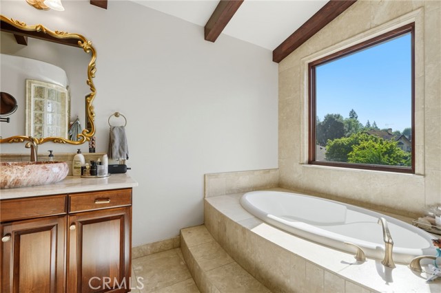 Detail Gallery Image 53 of 72 For 3939 W Robinwood, Visalia,  CA 93291 - 5 Beds | 4/1 Baths