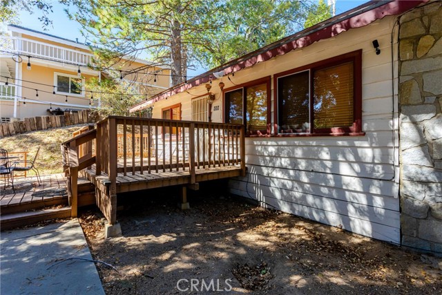459 Delle, Crestline, CA 92325