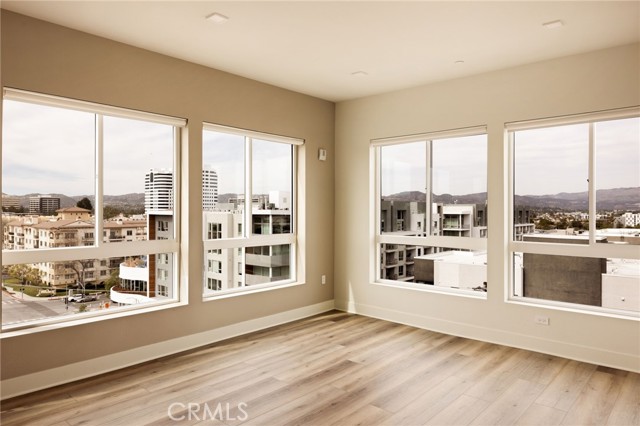 Detail Gallery Image 53 of 59 For 21010 Erwin St #855,  Woodland Hills,  CA 91367 - 1 Beds | 1 Baths