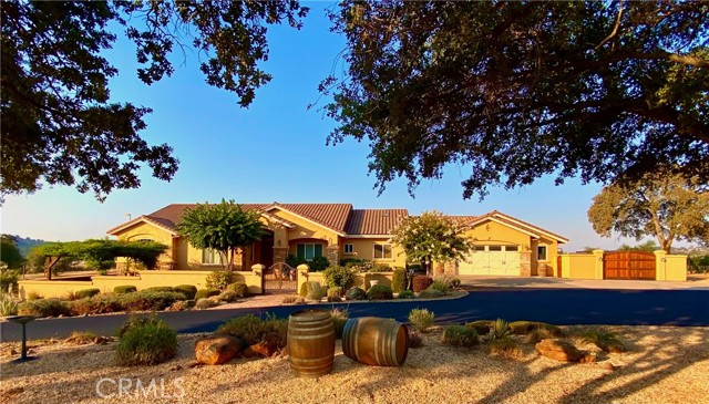 Detail Gallery Image 1 of 26 For 18687 Rosemary Ln, Grass Valley,  CA 95949 - 3 Beds | 3 Baths