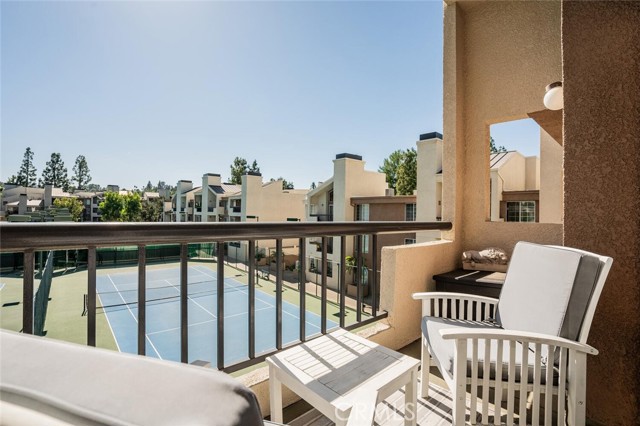 Detail Gallery Image 14 of 26 For 5565 Canoga Ave #309,  Woodland Hills,  CA 91367 - 2 Beds | 2 Baths