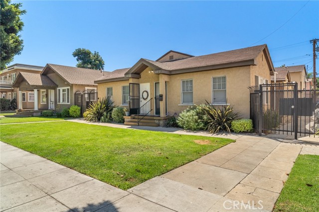 841 Cherry Avenue, Long Beach CA: https://media.crmls.org/medias/23f8dc21-b904-4267-a418-a72e1b6890a2.jpg
