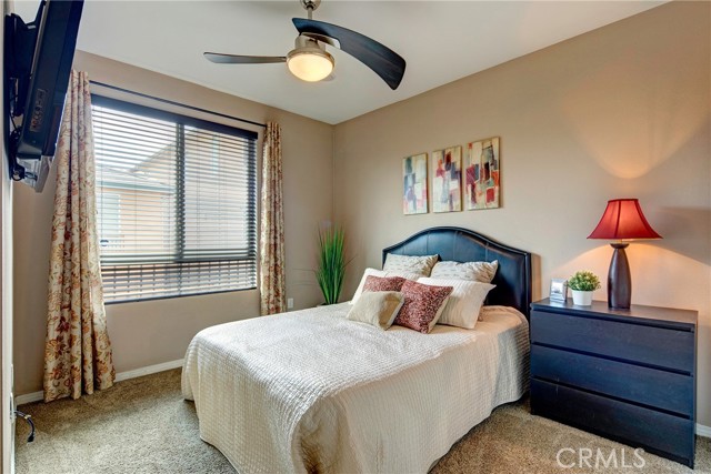 Detail Gallery Image 14 of 31 For 12001 Rock Creek Ct, Hawthorne,  CA 90250 - 4 Beds | 3 Baths