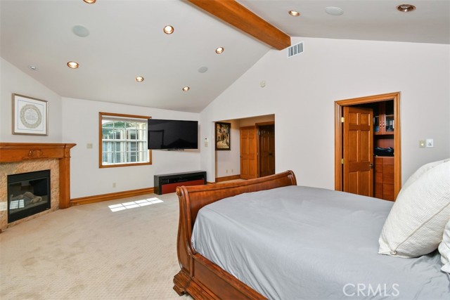 Image 30 of 47 For 16641 Adlon  